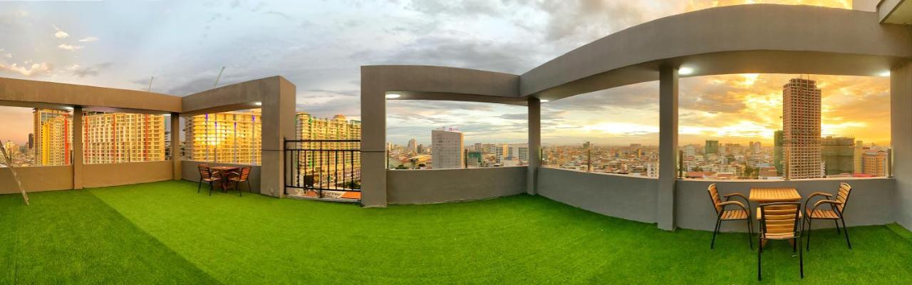 Yunfan Hotel Phnom Penh Esterno foto