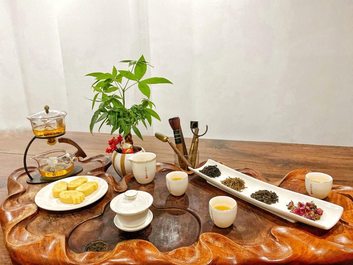 Yunfan Hotel Phnom Penh Esterno foto