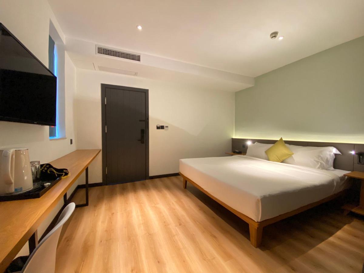 Yunfan Hotel Phnom Penh Esterno foto