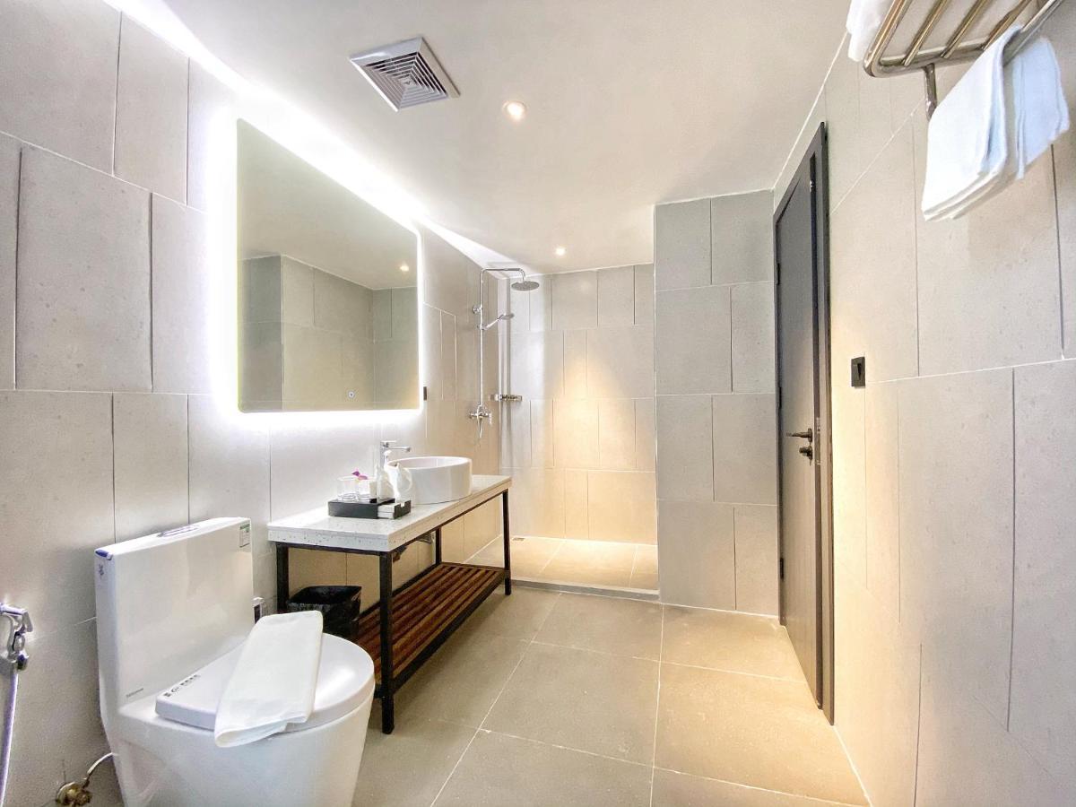 Yunfan Hotel Phnom Penh Esterno foto